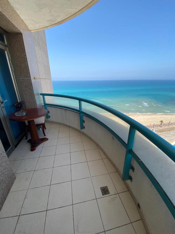 Haifa Almog Vip Hotel Sea View Apartments Ngoại thất bức ảnh