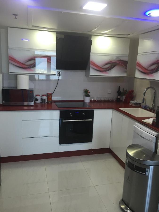 Haifa Almog Vip Hotel Sea View Apartments Ngoại thất bức ảnh