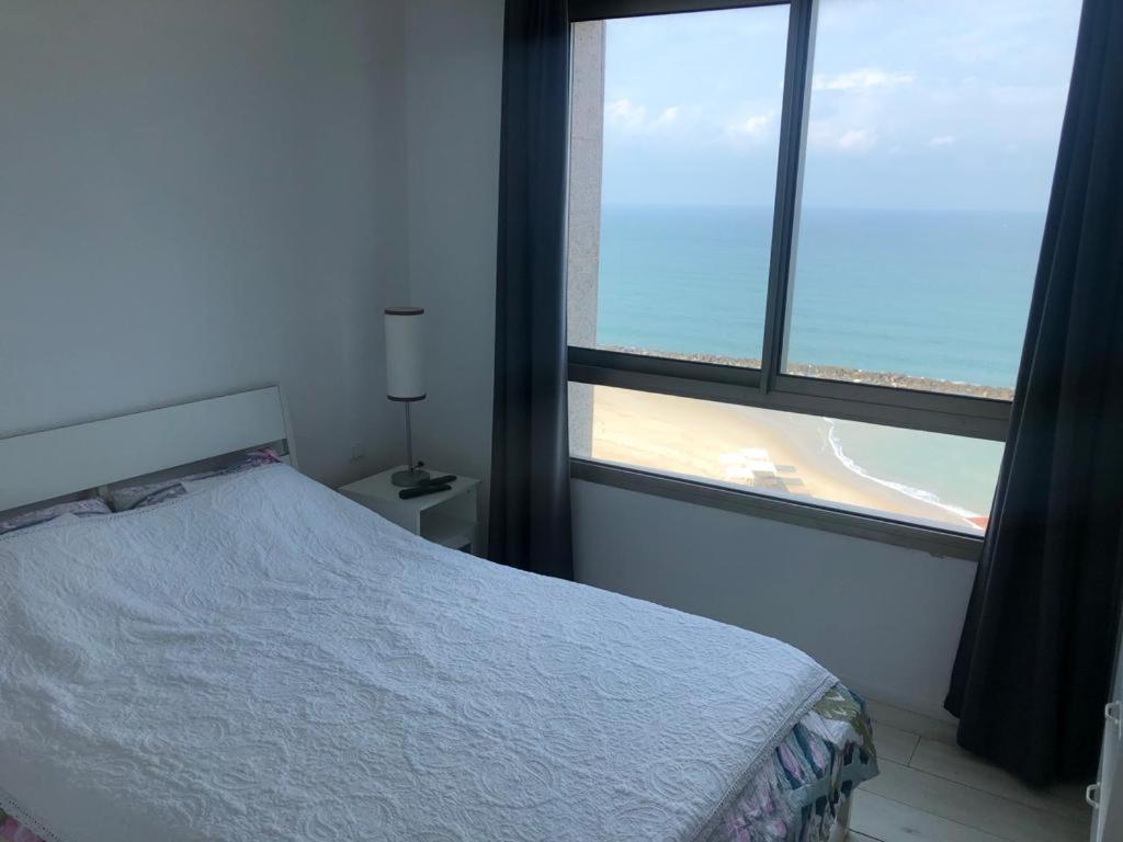 Haifa Almog Vip Hotel Sea View Apartments Ngoại thất bức ảnh
